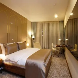 إنيرا بندك فندق